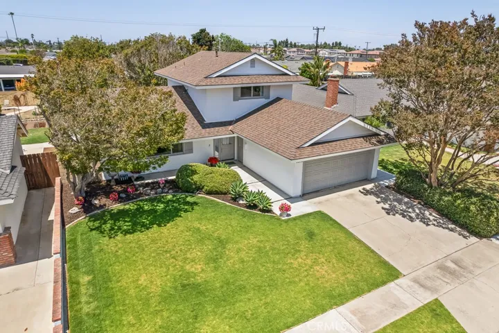 9673 Nightingale Avenue, Fountain Valley, California 92708