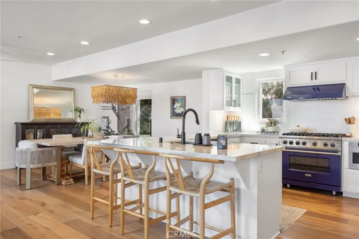 647 2nd Street, Hermosa Beach, California 90254