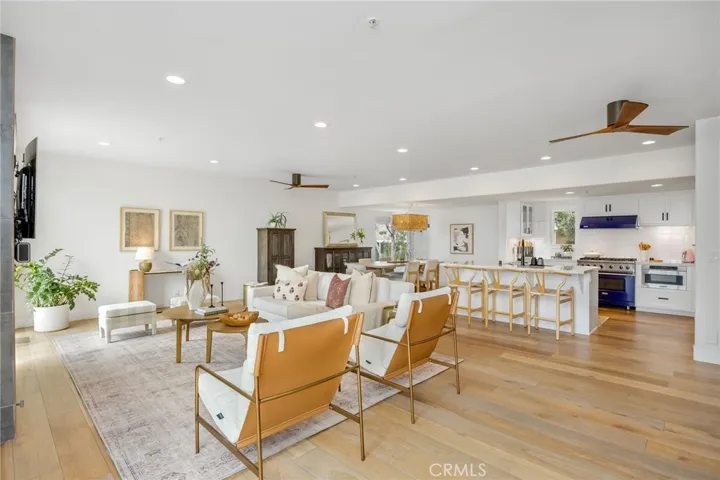 647 2nd Street, Hermosa Beach, California 90254
