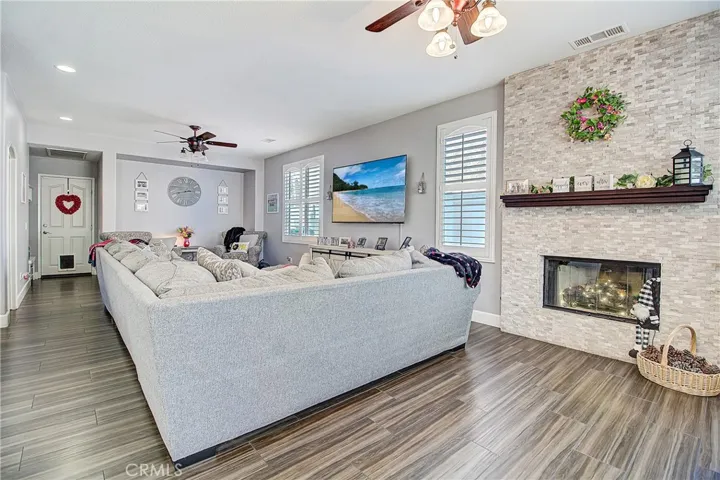 72 Newburn Court, Beaumont, California 92223