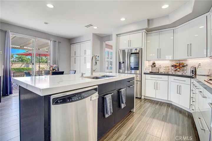 72 Newburn Court, Beaumont, California 92223