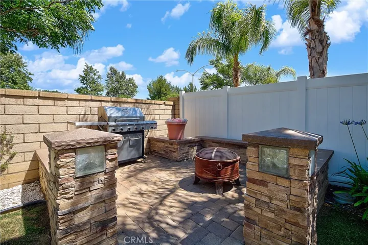 72 Newburn Court, Beaumont, California 92223