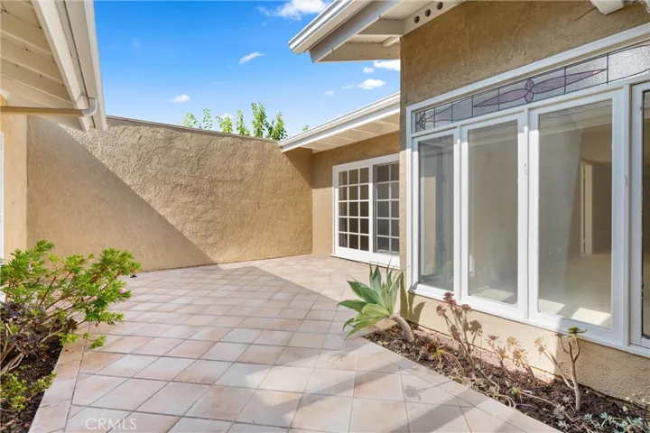 19012 Antioch, Irvine, California 92603