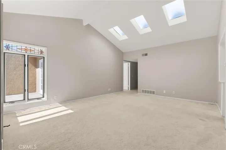 19012 Antioch, Irvine, California 92603
