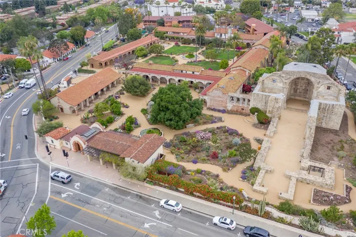 Conveniently located near the historic Mission San Juan Capistrano, local dining, shopping, and entertainment.