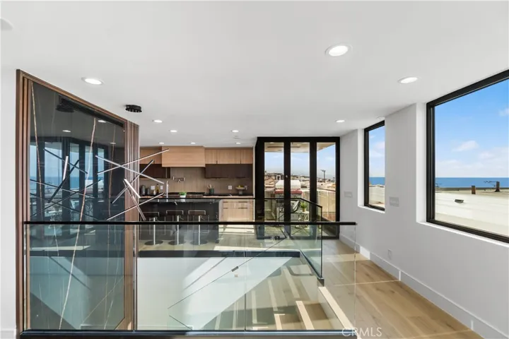 214 El Porto Street, Manhattan Beach, California 90266