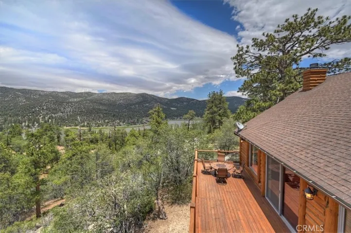 438 Starlight Circle, Big Bear Lake, California 92315