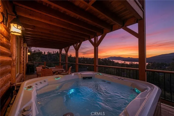 438 Starlight Circle, Big Bear Lake, California 92315