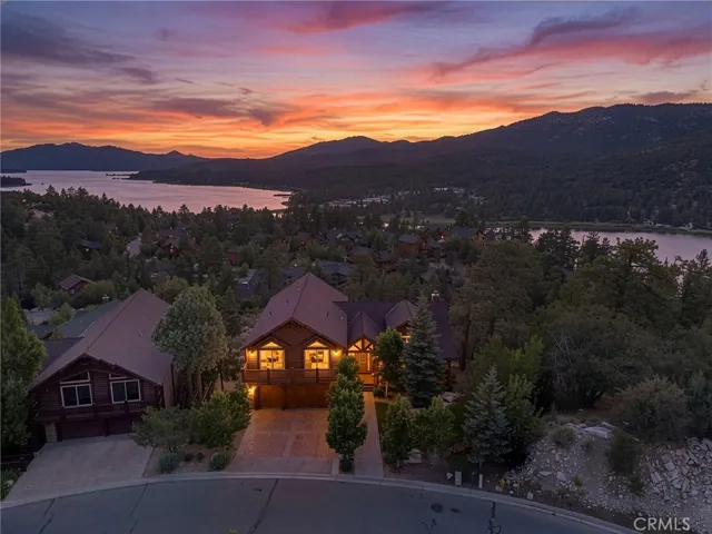 438 Starlight Circle, Big Bear Lake, California 92315