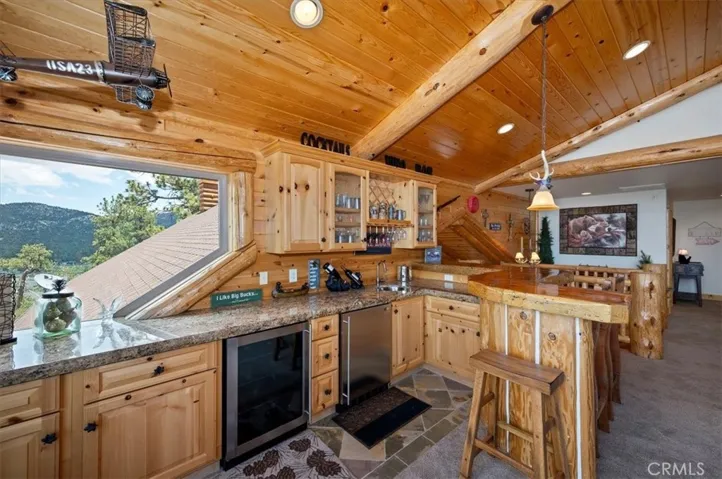 438 Starlight Circle, Big Bear Lake, California 92315