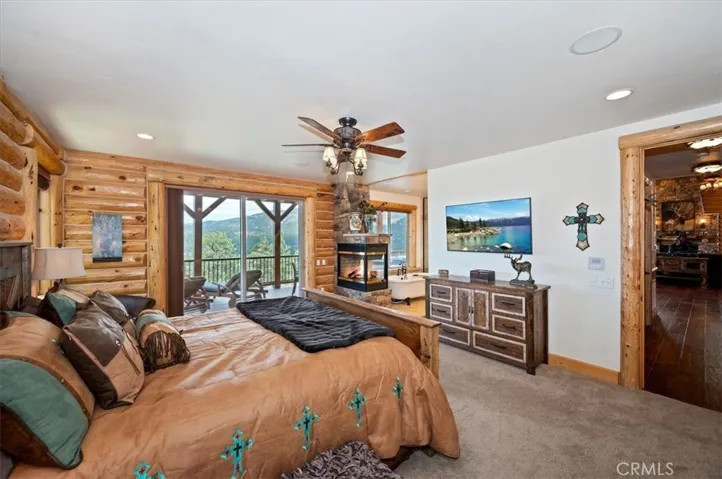 438 Starlight Circle, Big Bear Lake, California 92315