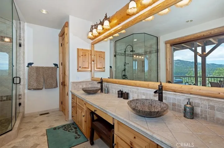 438 Starlight Circle, Big Bear Lake, California 92315