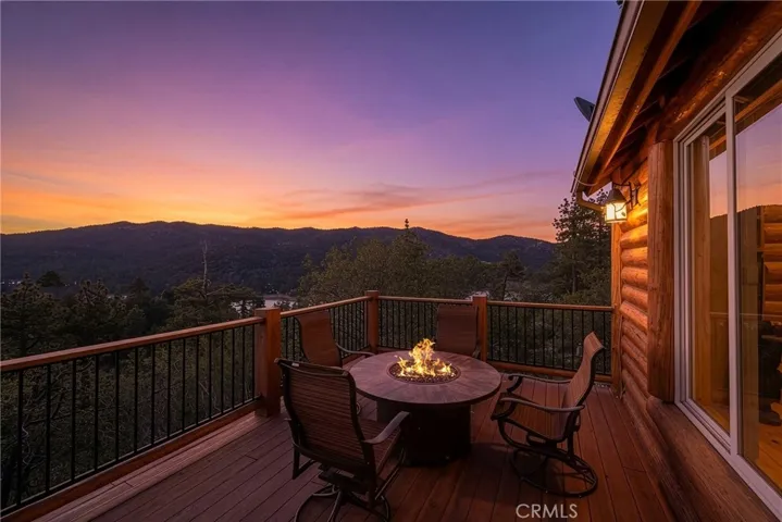 438 Starlight Circle, Big Bear Lake, California 92315