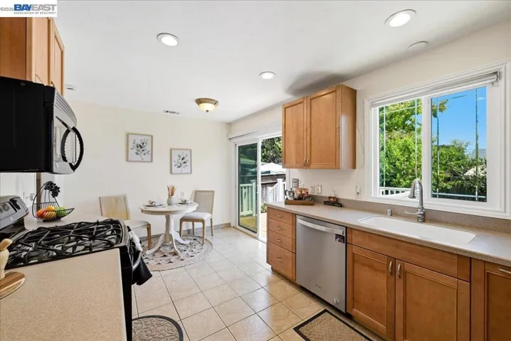 4231 Somerset Ave, Castro Valley, California 94546