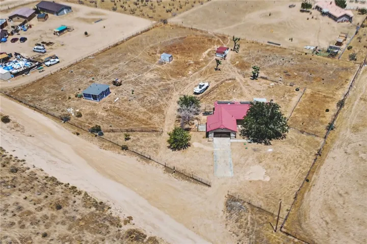 13451 Sonora Road, Phelan, California 92371