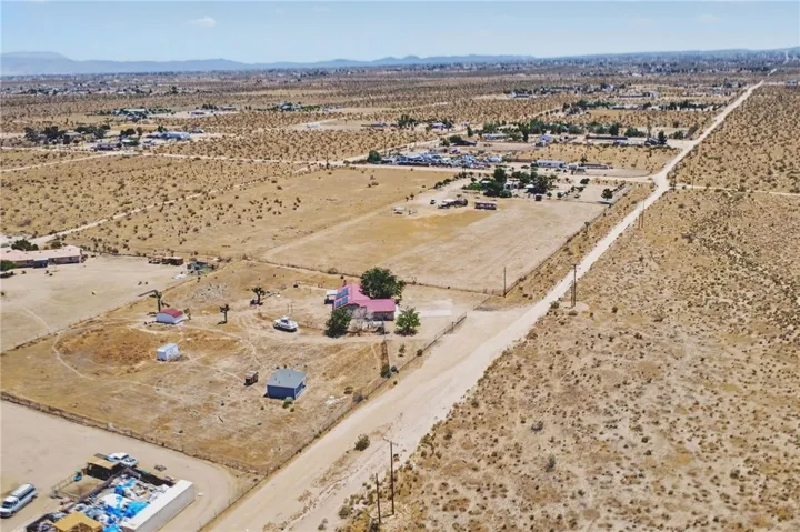 13451 Sonora Road, Phelan, California 92371