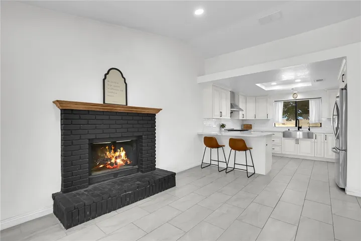 13451 Sonora Road, Phelan, California 92371