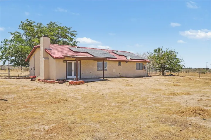 13451 Sonora Road, Phelan, California 92371