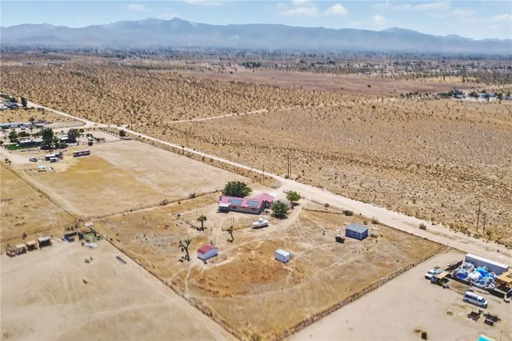 13451 Sonora Road, Phelan, California 92371