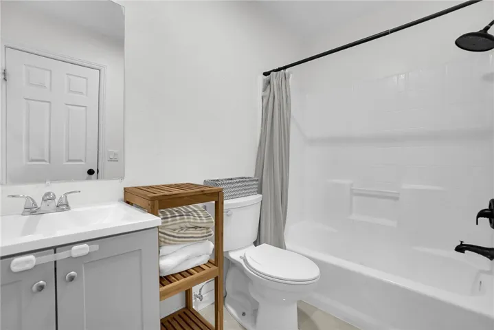 13451 Sonora Road, Phelan, California 92371