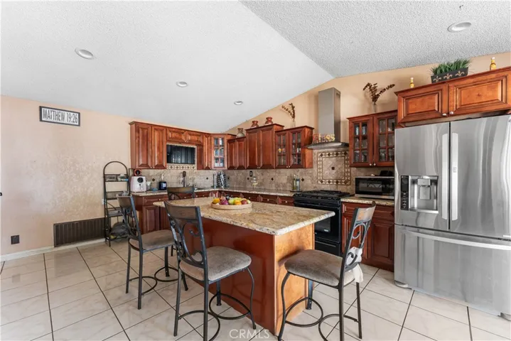 9615 E Avenue S12, Littlerock, California 93543
