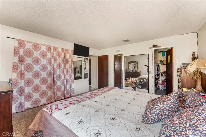 9615 E Avenue S12, Littlerock, California 93543