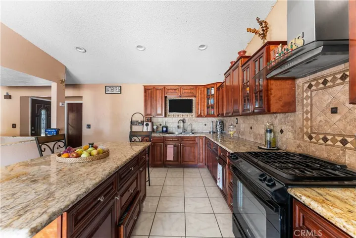 9615 E Avenue S12, Littlerock, California 93543