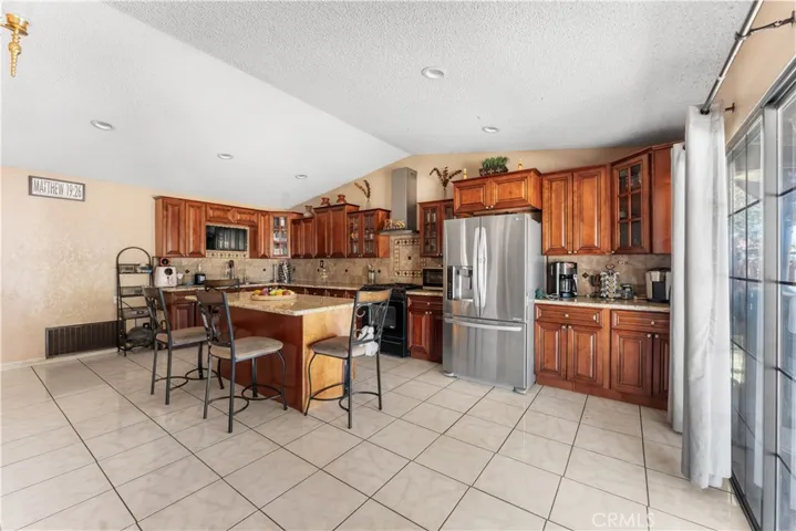 9615 E Avenue S12, Littlerock, California 93543