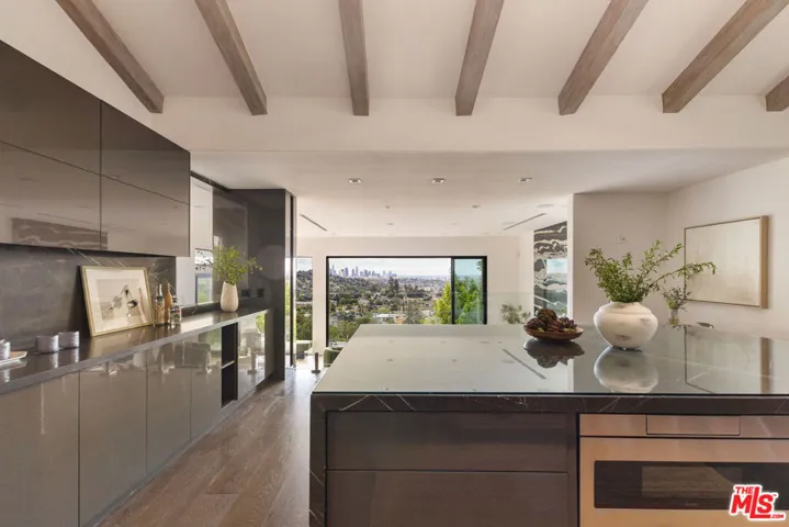 4130 Parva Avenue, Los Angeles, California 90027
