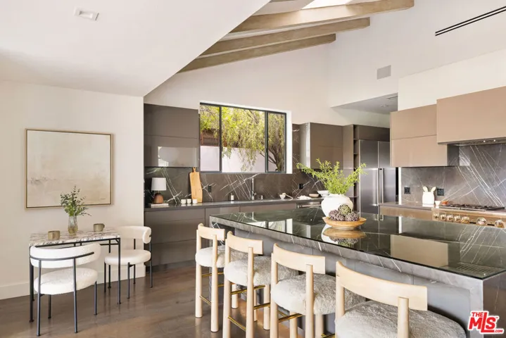 4130 Parva Avenue, Los Angeles, California 90027