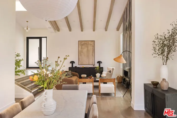 4130 Parva Avenue, Los Angeles, California 90027
