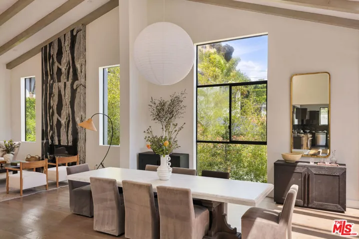 4130 Parva Avenue, Los Angeles, California 90027