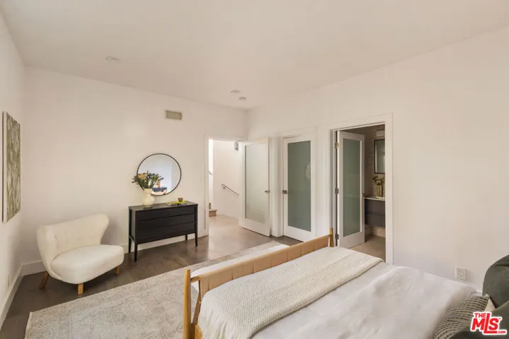 4130 Parva Avenue, Los Angeles, California 90027