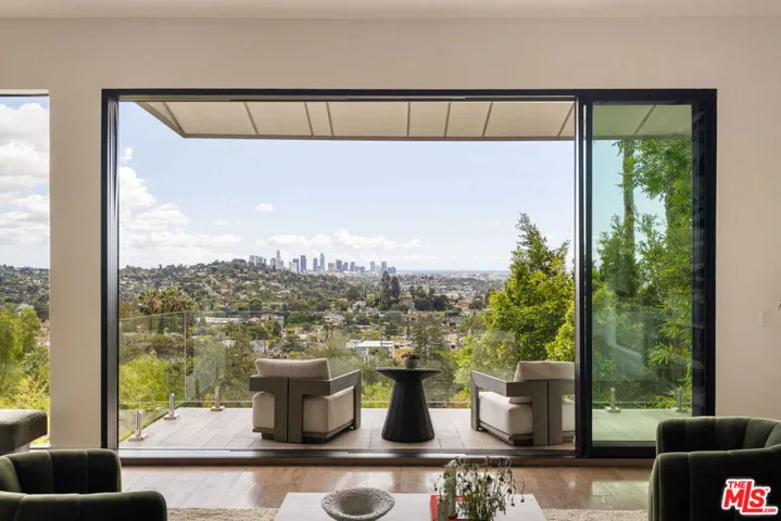 4130 Parva Avenue, Los Angeles, California 90027