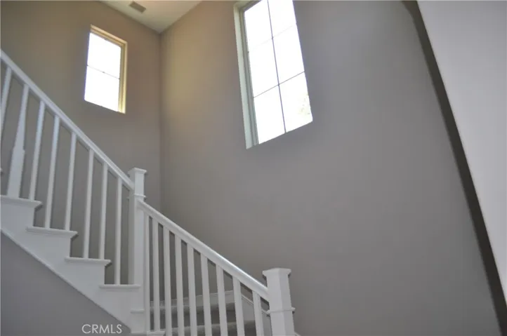 21 Norwich, Irvine, California 92620