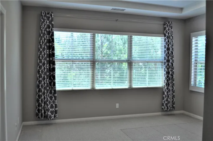 21 Norwich, Irvine, California 92620