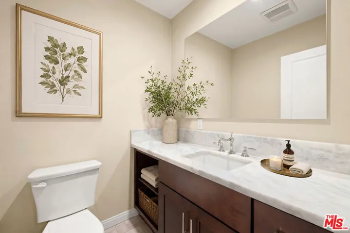 1857 Hi Point Street, Los Angeles, California 90035