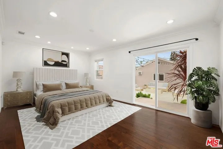 1857 Hi Point Street, Los Angeles, California 90035