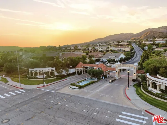 20274 Via Medici, Porter Ranch, California 91326