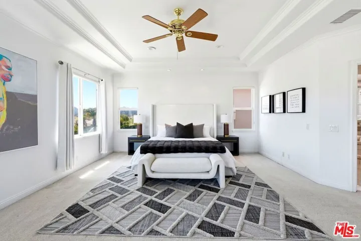 20274 Via Medici, Porter Ranch, California 91326