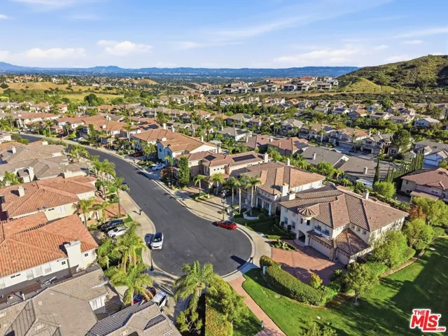 20274 Via Medici, Porter Ranch, California 91326