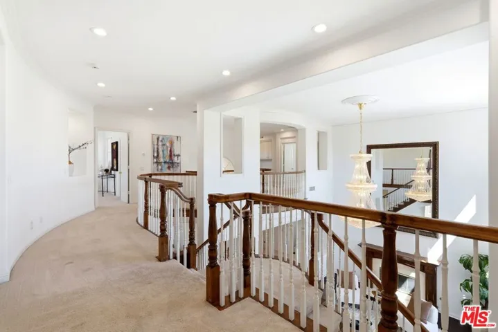 20274 Via Medici, Porter Ranch, California 91326