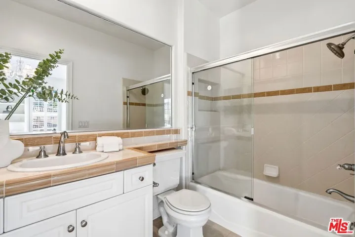 20274 Via Medici, Porter Ranch, California 91326