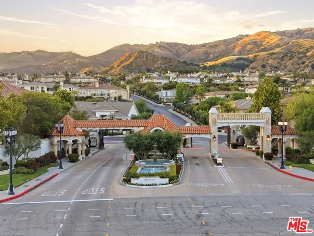 20274 Via Medici, Porter Ranch, California 91326
