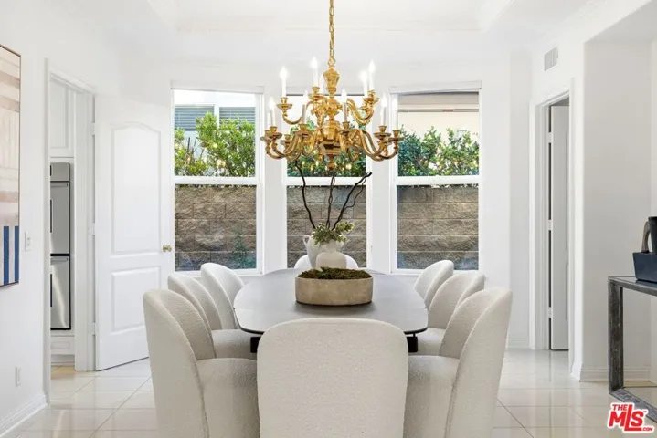20274 Via Medici, Porter Ranch, California 91326