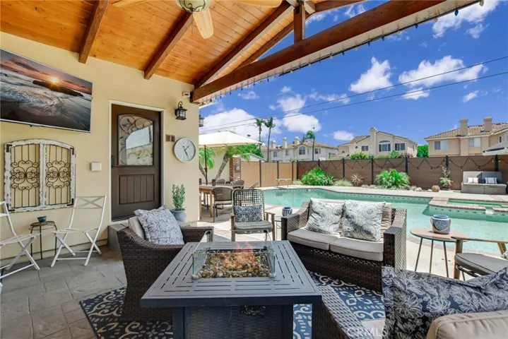 1720 E Walnut Creek Parkway, West Covina, California 91791