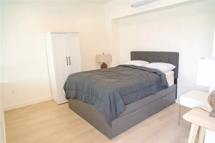 1187 Crenshaw Boulevard 103, Los Angeles, California 90019