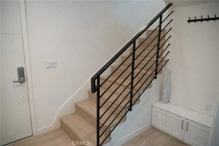 1187 Crenshaw Boulevard 103, Los Angeles, California 90019