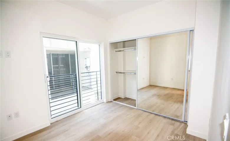 1187 Crenshaw Boulevard 103, Los Angeles, California 90019