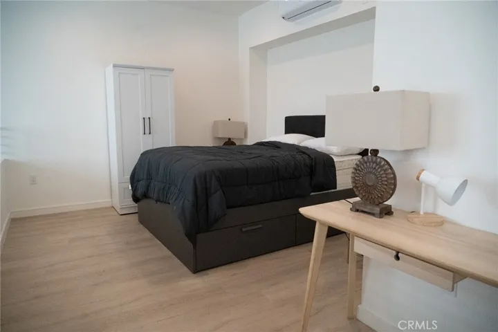 1187 Crenshaw Boulevard 103, Los Angeles, California 90019